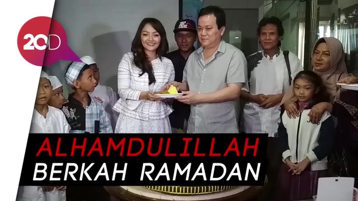 Lagi Syantik Panen Viewers, Siti Badriah Penuhi Nazarnya