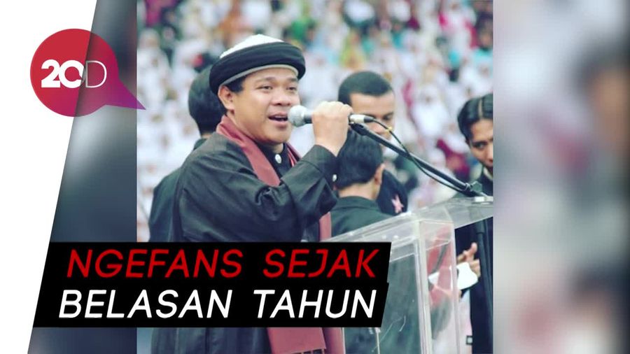 Kenang Hari Moekti, Abdul Somad Bersyukur Pernah Sepanggung