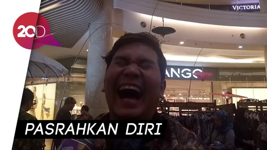 Cerita Seru Indra Bekti dan Keluarga Ketemu Dinosaurus