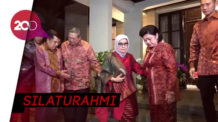 Sambutan Hangat SBY untuk JK 