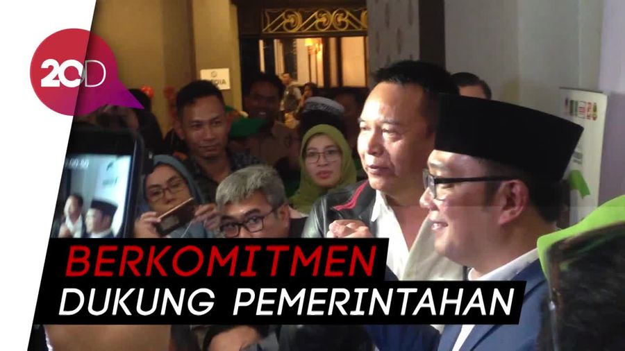 Tb Hasanuddin Datang ke Posko dan Ucapkan Selamat ke Ridwan Kamil