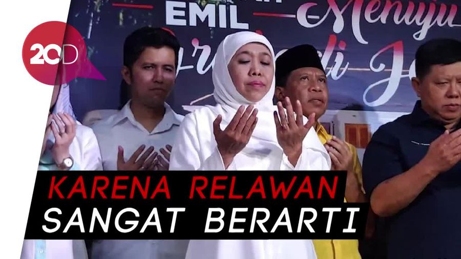 Penuh Haru, Saat Khofifah Ucapkan Terima Kasih kepada Relawan