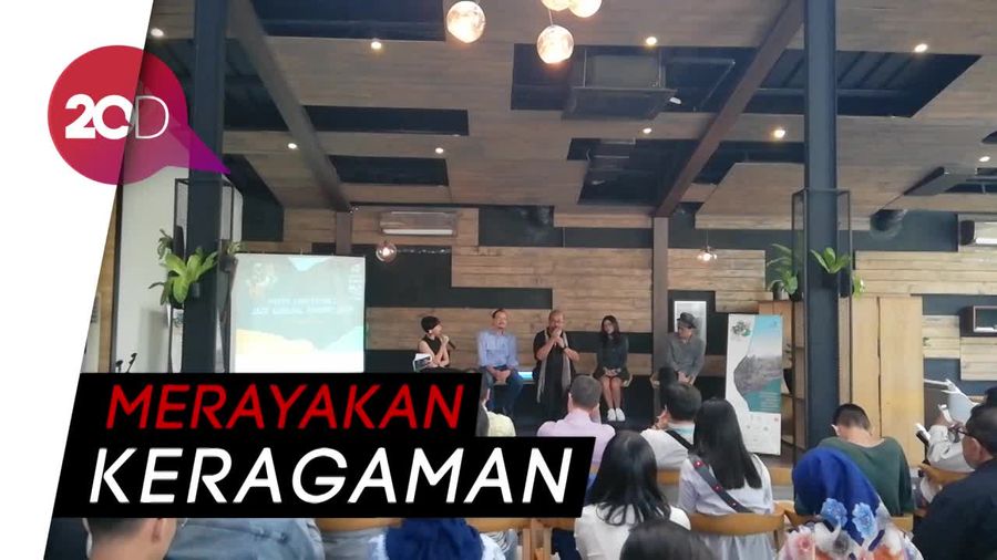 Menikmati Dinginnya Bromo Lewat Jazz Gunung Bromo 2018