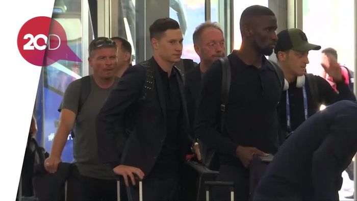 Akhirnya Jerman Angkat Kaki dari Rusia