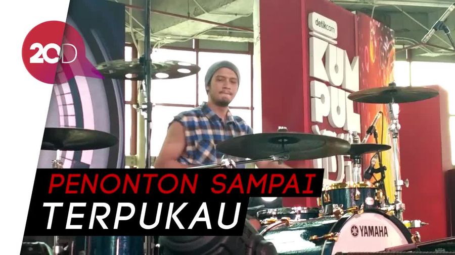 Pukulan Drum Eno NTRL Bikin Kumpul ID Makin Ramai