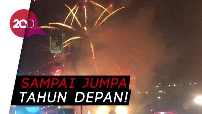 Pesta Kembang Api Tutup Gelaran Jakarta Fair 2018
