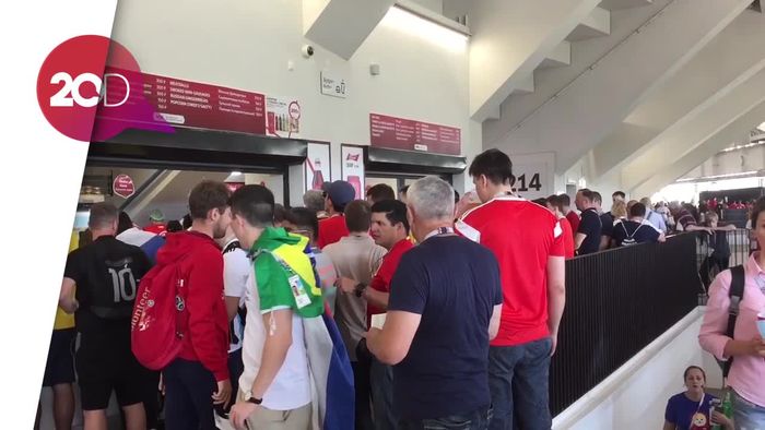 Hadapi Spanyol, Pemain Kedua Belas Rusia Penuhi Stadion