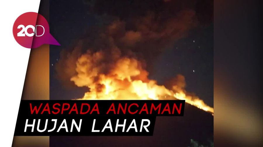 Gunung Agung Erupsi (Lagi), Muntahkan Lava Pijar