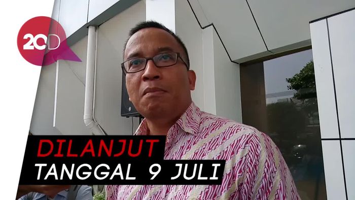 Nicky Tirta dan Liza Kompak Tak Hadir di Sidang Cerai