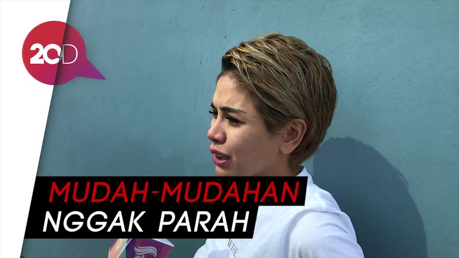 Harapan Nikita Mirzani untuk Bali Pasca Erupsi Gunung Agung