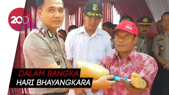 Kaki Palsu untuk Sogiran