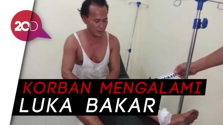 2 Pria Disiram Bensin dan Dilempar Rokok di Cakung
