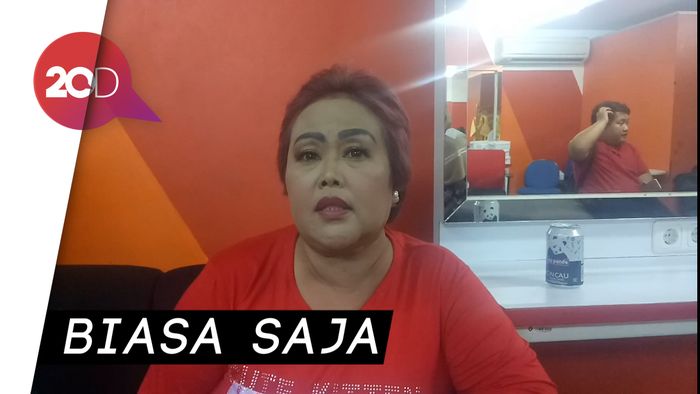 Cara Bude Sumiyati Hadapi Haters 