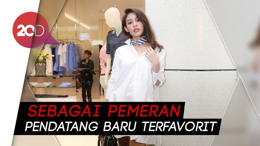 Vanessa Priscilla Dapat Penghargaan Pertama, Adipati Dolken Bangga