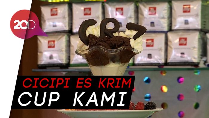 Es Krim Cup CR7 Menantimu, Ronaldo!