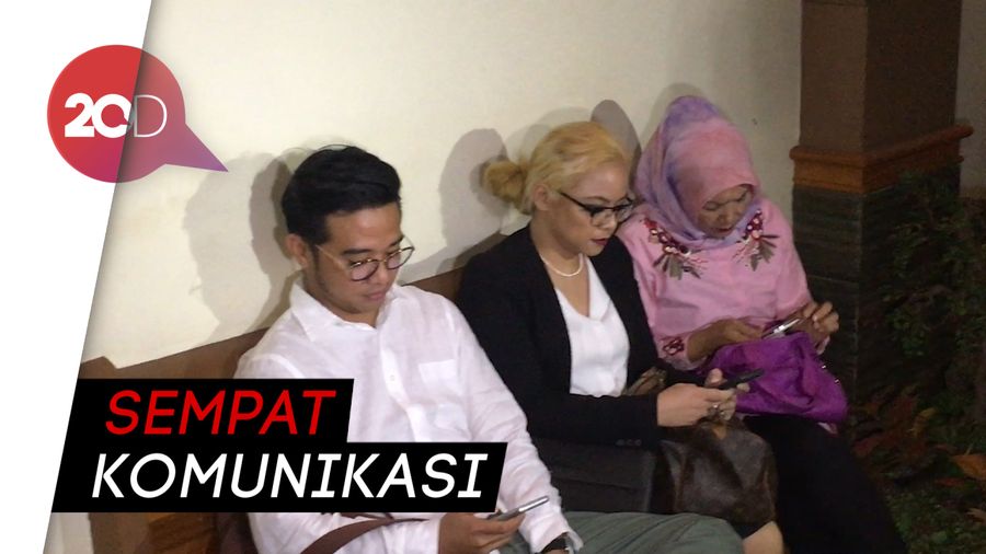 Roby Geisha dan Cinta Ratu Sepakat Pisah Baik-baik