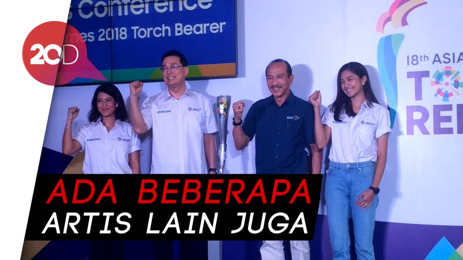  Dian Sastro Jadi Pembawa Obor Asian Games 2018