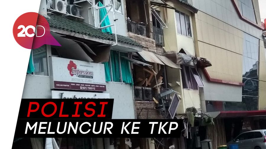 Ruko di Kebayoran Baru Rusak Parah Akibat Ledakan