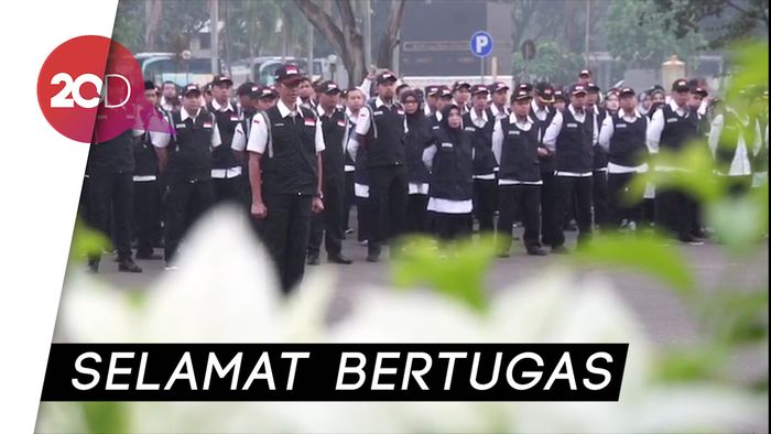 319 Petugas Haji Diberangkatkan ke Tanah Suci