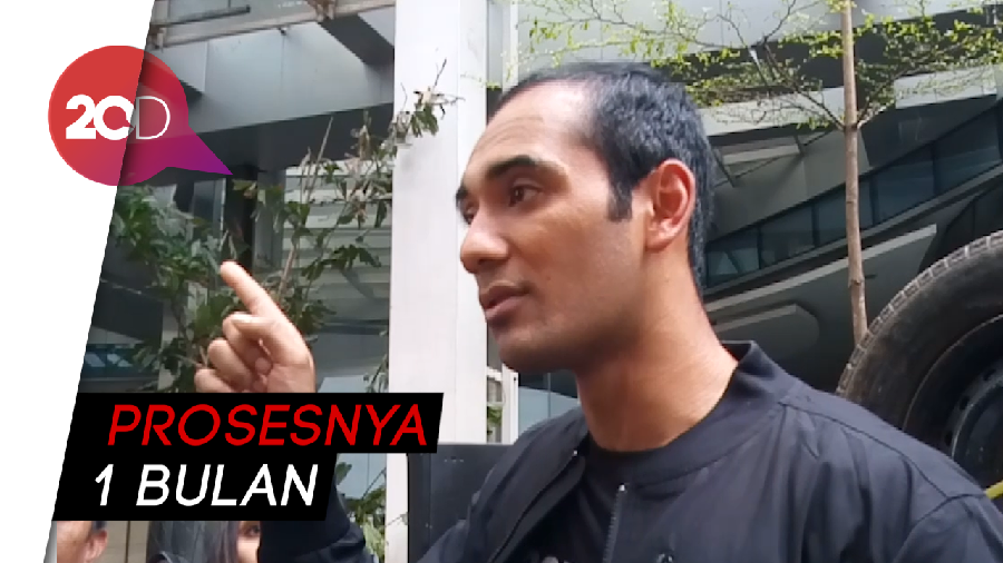 Akting Jadi Polisi, Ario Bayu Belajar Pakai Senpi