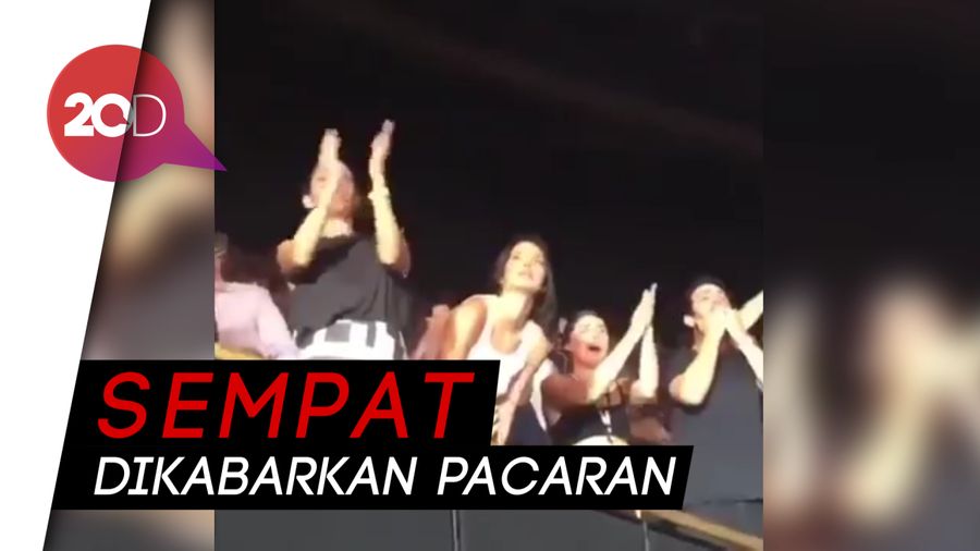 Kendall Jenner Tercyduk Nonton Konser Harry Styles