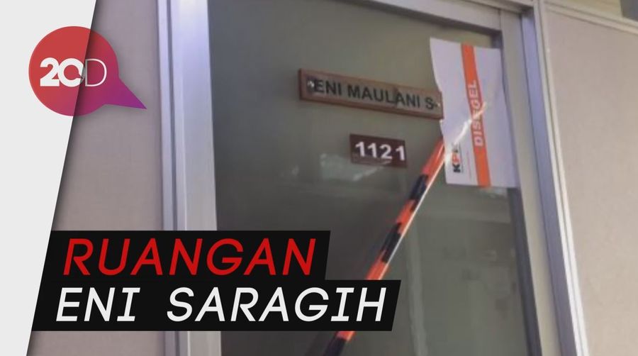 Segel KPK Menempel di Kompleks Parlemen