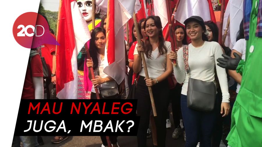 Cewek Cantik dan Ondel-ondel Meriahkan Pendaftaran Bacaleg PDIP