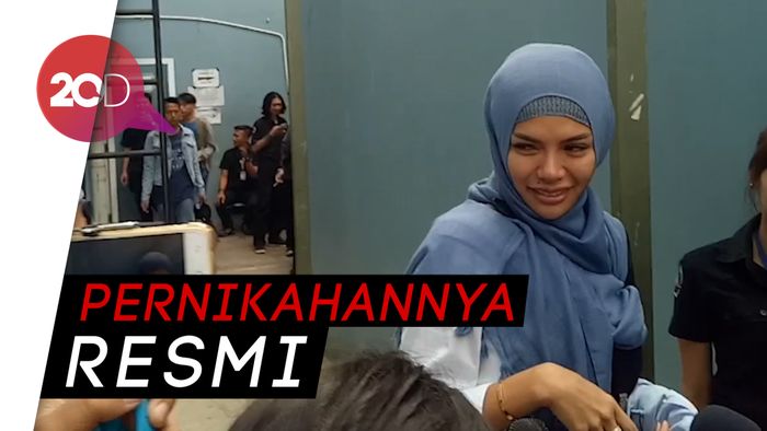 Nikita Mirzani Ungkap Pernikahannya Sempat Tak Direstui