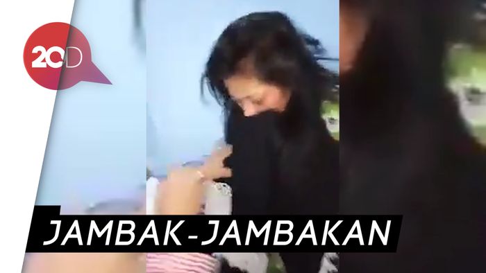 Kakak-Adik Aniaya Terduga Pelakor