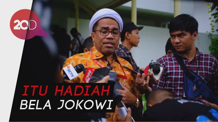 Ngabalin Komisaris AP I, Fadli Zon: BUMN jadi Sapi Perah 