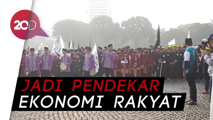 4.000 Jawara Silat Betawi Berkumpul di Monas