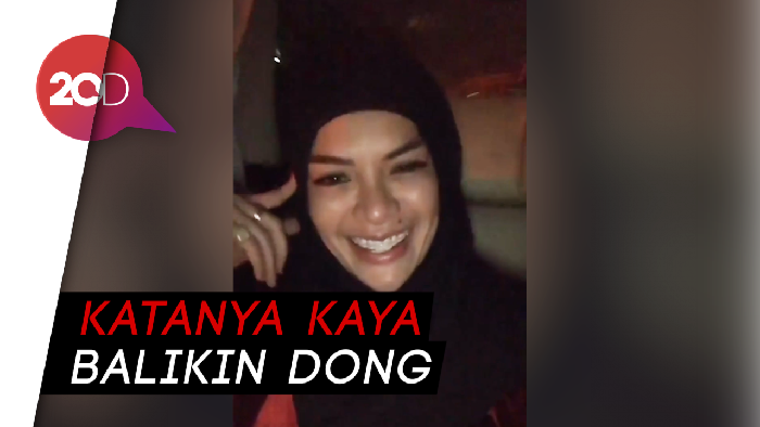 Nikita Mirzani Menagih Utang ke Dipo Latief?