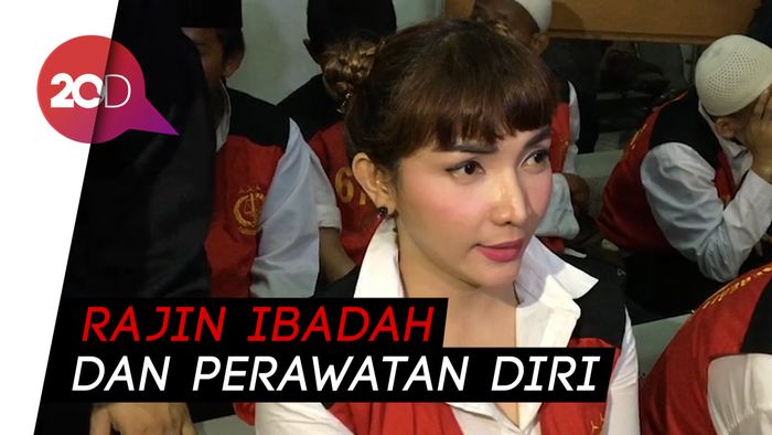 Tak Hanya Fisik, Roro Fitria Juga Ngaku Percantik Kalbu