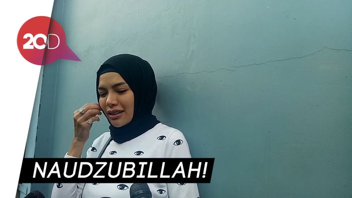 Dijodohkan dengan Sandy Tumiwa, Nikita Pilih Menjanda Seumur Hidup