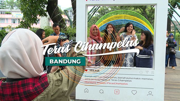 Berkunjung ke Teras Cihampelas Bandung