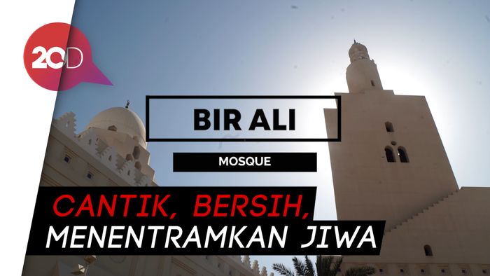 Keindahan dan Kemegahan Masjid Bir Ali yang Kokoh