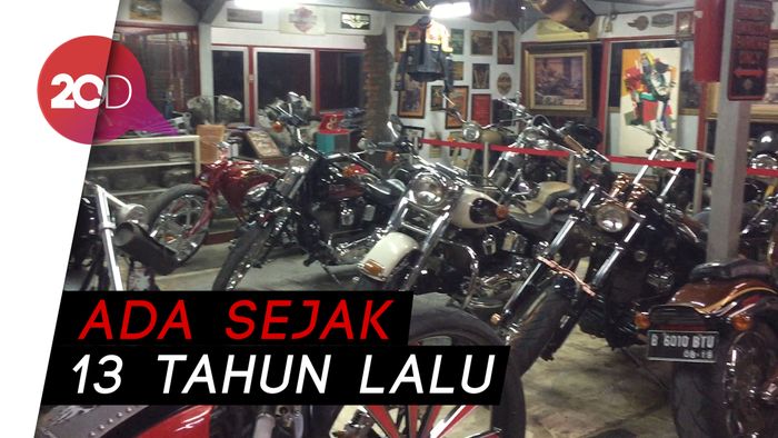 Main-main ke Kafe Bengkel Pertama di Jakarta