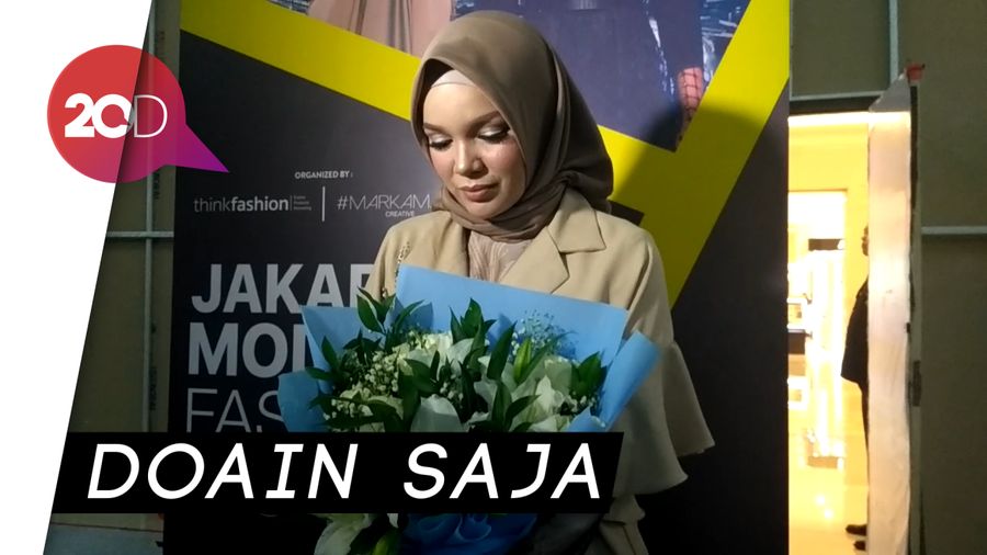 Ini Komentar Dewi Sandra soal Inneke yang Absen Fashion Show