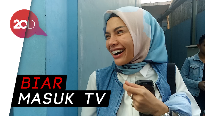 Nikita Mirzani Sebut Dipo Latief Pakai Pengacara Gratisan