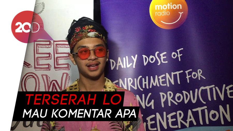 Bastian Steel Cuek Bebek Disamakan dengan Young Lex