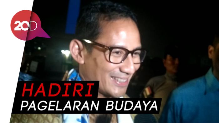 Cara Sandiaga Uno Apresiasi Perempuan Indonesia