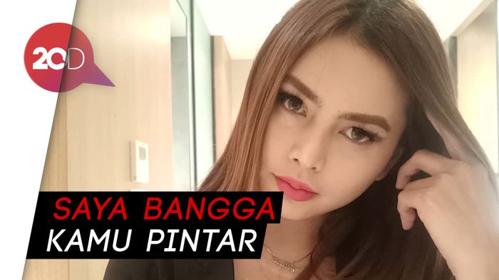 Ngaku Pernah Dihamili, Ini Kata DJ Verny Soal Pertunangan Denny Sumargo