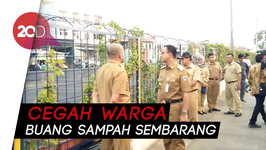 Pak Anies, Warga Minta Kali Sentiong Dipagar!