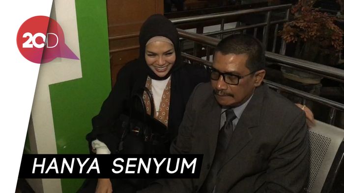 Tiba di PA Jakarta Selatan, Nikita Mirzani Tak Banyak Bicara