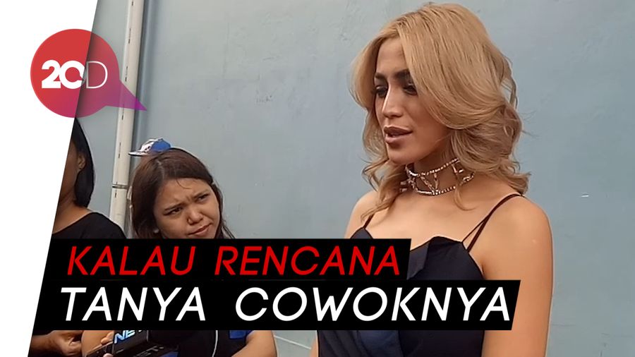 Malu-malu, Jessica Iskandar Kasih Kode ke Richard Kyle