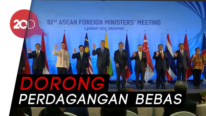 ASEAN Rapatkan Barisan Tangkal Perang Dagang AS