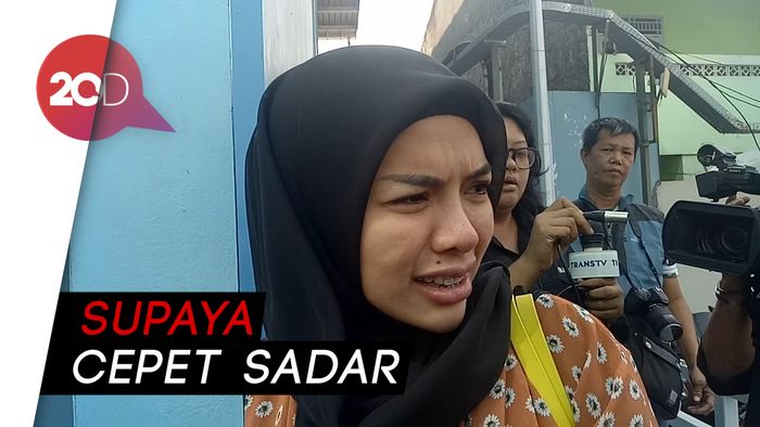 Berurai Air Mata, Nikita Mirzani Ngaku Masih Doakan Dipo