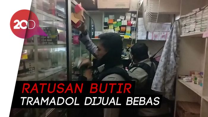 Polisi Gerebek Toko Obat Ilegal di Pulo Gadung