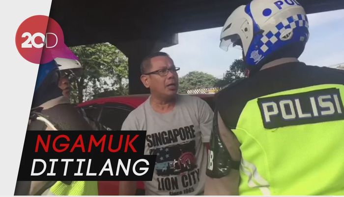  Tak Terima Ditilang, Pelanggar Ganjil-Genap Ngamuk ke Polisi