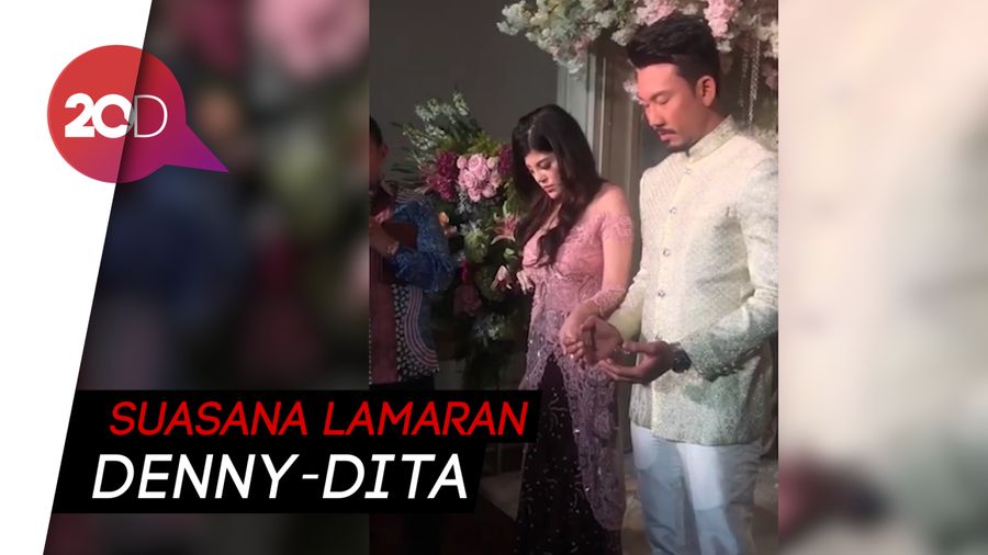 Denny Sumargo Resmi Lamar Dita Soedarjo